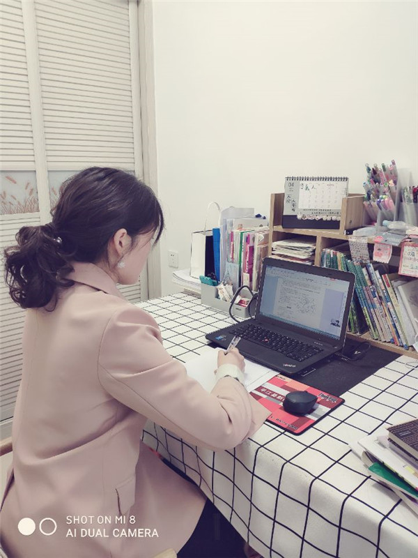 beat365英国官网:利用抗疫教科书 讲好线上思政课(图3) beat365英国官网:利用抗疫教科书 讲好线上思政课(图3)