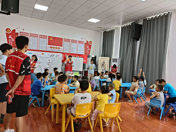 beat365英国官网思政课教师赴云梦指导学生开展暑期社会实践活动(图1)